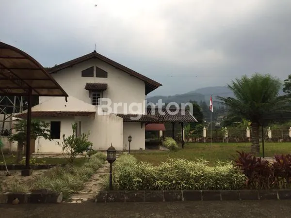 image DIJUAL VILLA MEWAH  (4)