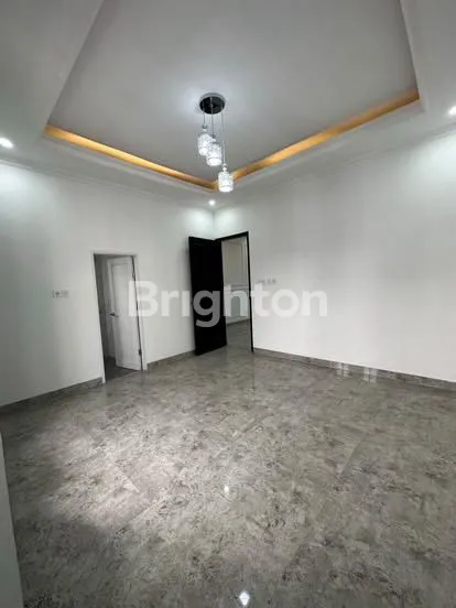 image RUMAH MEWAH DALAM CLUSTER, JAGAKARSA. JAKARTA SELATAN (2)