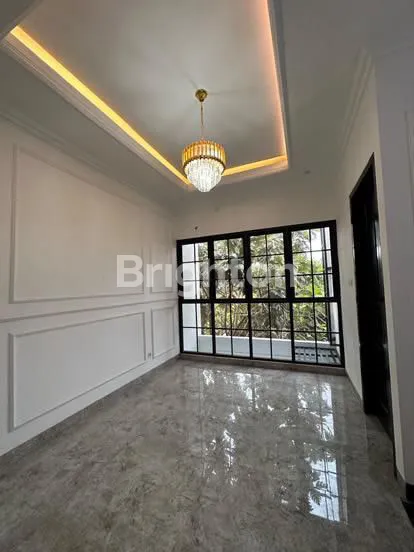 image RUMAH MEWAH DALAM CLUSTER, JAGAKARSA. JAKARTA SELATAN (3)