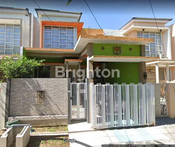 image RUMAH 2 LANTAI TENGAH KOTA YANG BERSIH (1)