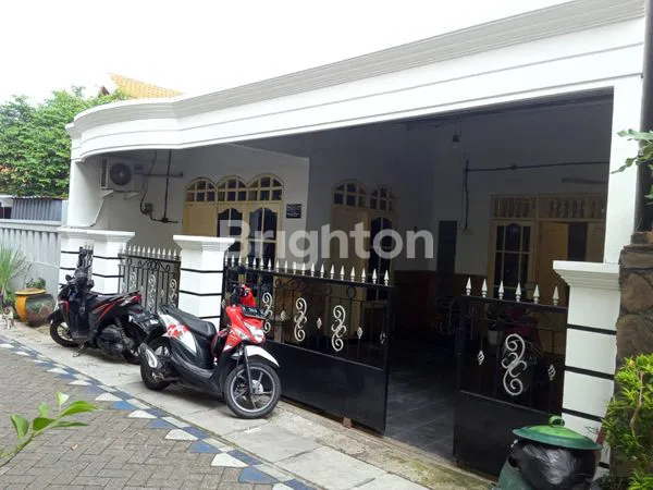image RUMAH MANUKAN SURABAYA BARAT (1)