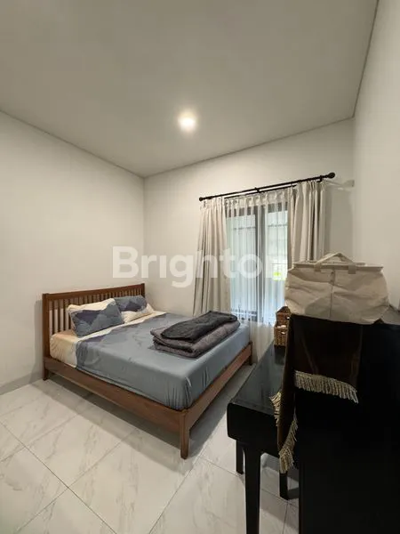 image RUMAH CANTIK 3 LANTAI FULL FURNISH DI NEO CATALONIA BSD CITY (4)