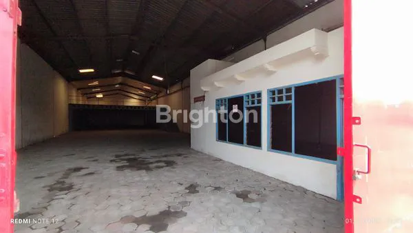 image GUDANG SIAP PAKAI MARGOMULYO PERMAI SURABAYA BARAT (3)
