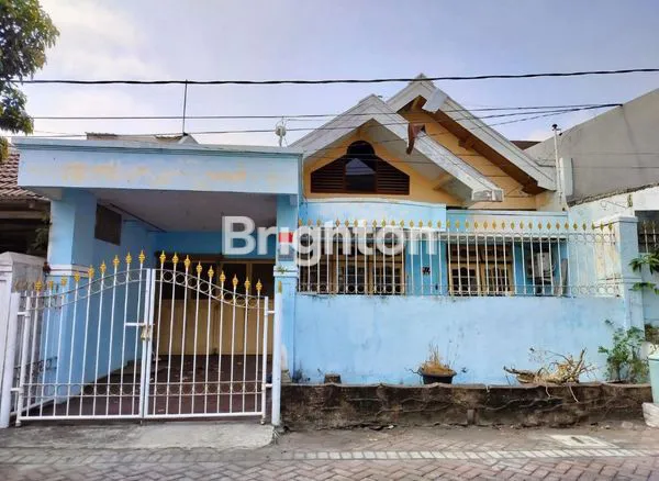 image RUMAH 1 LANTAI NIRWANA EKSEKUTIF DEKAT UPN RUNGKUT AKSES RAYA MERR (1)