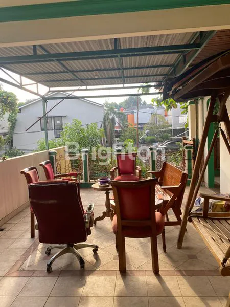 image RUMAH BESAR MURAH 2 LANTAI (6)