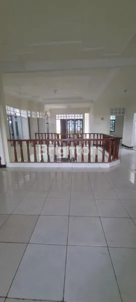 image RUMAH SIAP HUNI DI PUSAT  KOTA (2)