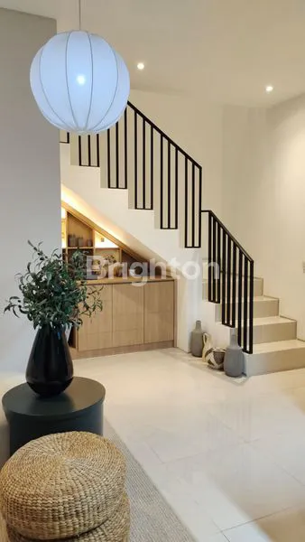 image RUMAH MEWAH ASRI ROW JALAN LEBAR  (6)