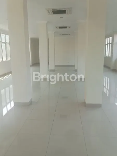 image GEDUNG PUSAT KOTA SURABAYA (3)