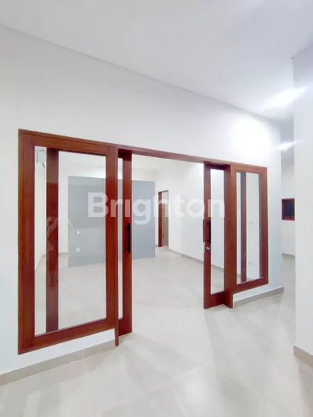 image VILLA BARU 2 LANTAI  3+1 BR PERERENAN BEACH 18 MENIT (5)