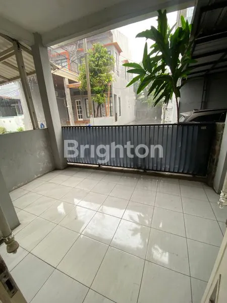 image RUMAH HOOK FURNISH  CLUSTER JATIWARINGIN (1)