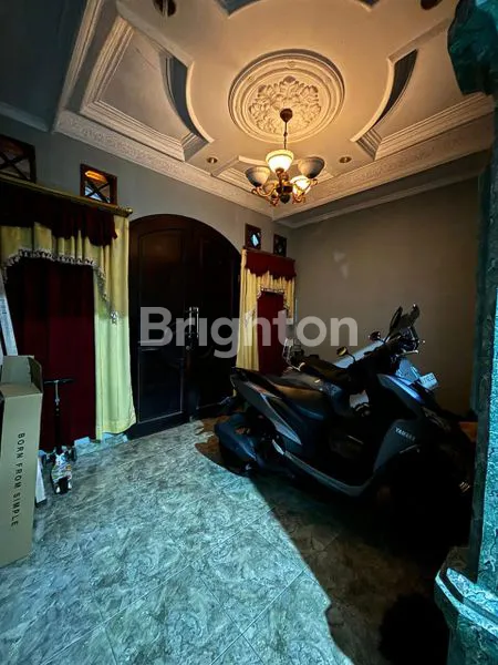 image RUMAH DURI KOSAMBI DI JAKARTA BARAT (4)