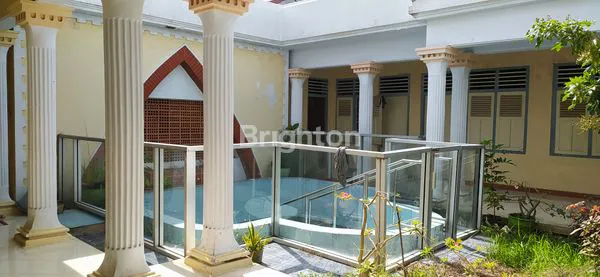 image RUMAH HALAMAN LUAS DI PUSAT KOTA TEGAL  (4)