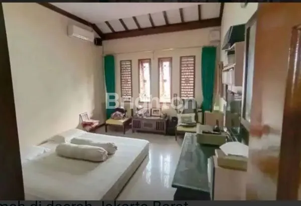 image RUMAH 2 LANTAI KONDISI  BAGUS DAN RAPI DAN SIAP HUNI DI DALAM KOMPLEK DI JOGLO JAKARTA BARAT   (2)