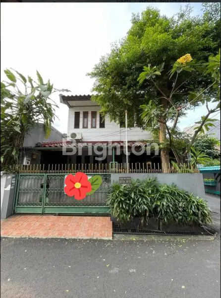 image RUMAH 2 LANTAI KONDISI  BAGUS DAN RAPI DAN SIAP HUNI DI DALAM KOMPLEK DI JOGLO JAKARTA BARAT   (1)