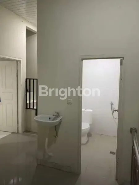 image RUMAH SIAP HUNI DI TAMAN RATU JAKBAR (7)