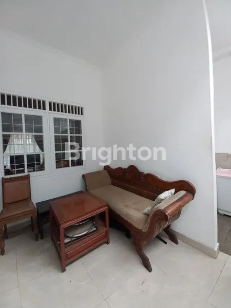 image RUMAH CANTIK, SIAP HUNI, BINTARO JAYA SEKTOR 5 , TANGERANG SELATAN (6)