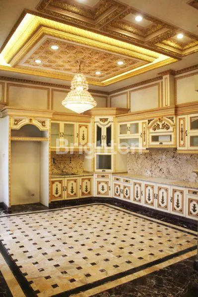 image RUMAH EKSKLUSIF MODEL MEDITERANIA SIAP HUNI DI VILLA ARTHA GADING (1)