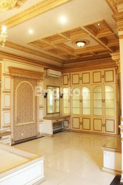 image RUMAH EKSKLUSIF MODEL MEDITERANIA SIAP HUNI DI VILLA ARTHA GADING (6)