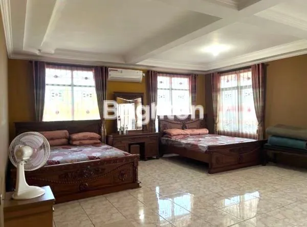 image RUMAH BESAR+GUDANG+KANTOR+GARASI UNTUK 15 MOBIL (2)