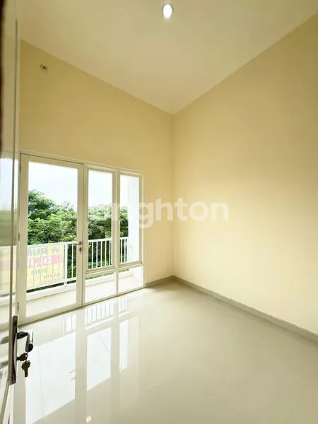 image RUMAH BARU 2 LANTAI KAHURIPAN NIRWANA, SIDOARJO KOTA DEKAT TOLL (5)