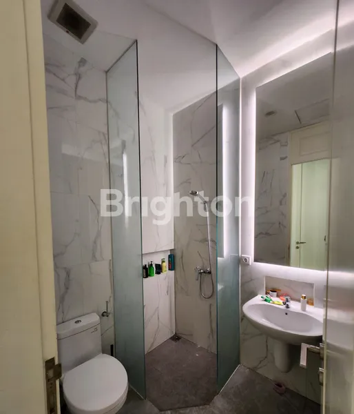 image RUMAH DI GRAND PAKUWON (BRISBANE) SURABAYA  (8)