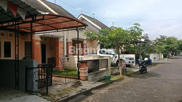 image DUA RUMAH SIAP HUNI DI LINGKUNGAN SEJUK TUNTANG SALATIGA (1)