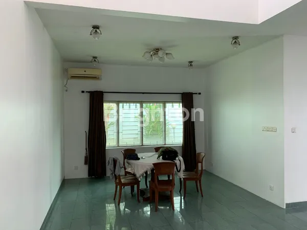 image RUMAH SIAP HUNI DAN CANTIK DI PALM SPRING (2)