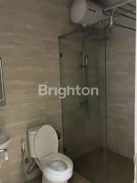 image RUMAH SIAP HUNI DI BOHEMIA GADING SERPONG (5)