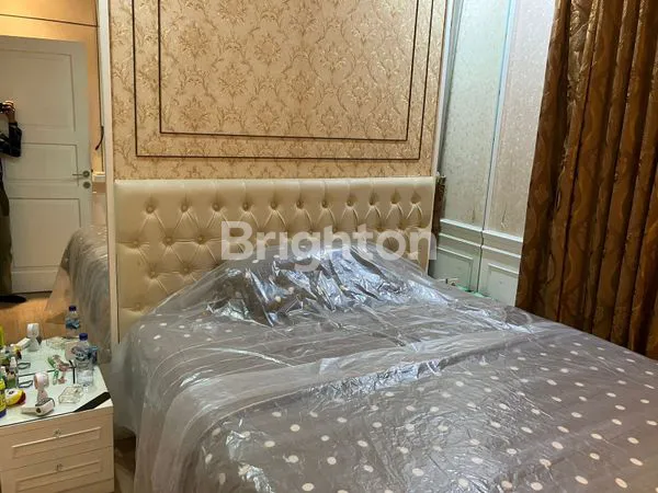 image RUMAH SIAP HUNI DI BOHEMIA GADING SERPONG (4)