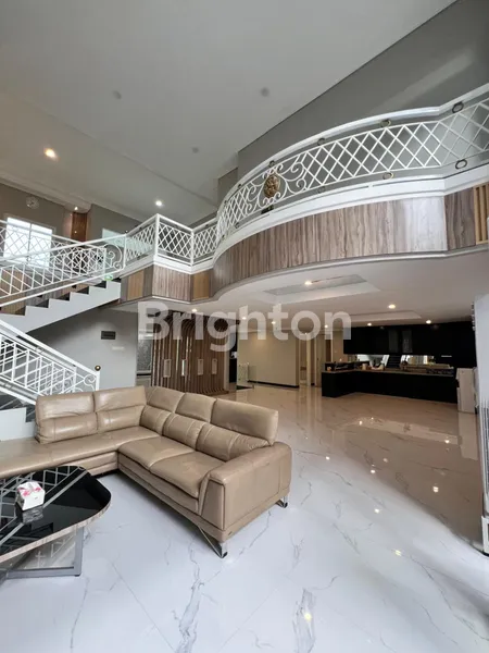 image RUMAH MEWAH SEMI FURNISH CITRALAND BOULEVARD (7)