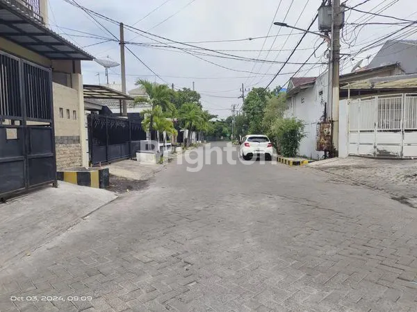 image MINIMALIS TERAWAT BAGUS JALAN UTAMA SUTOREJO ROW 3 MOBIL SELANGKAH KE RAYA MULYOSARI LUAS 11X21 HOOK SELATAN BARAT (3)
