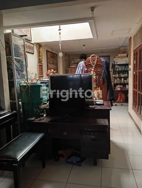 image RUMAH MINIMALIS SANGAT STRATEGIS DI KEMAYORAN JAKARTA PUSAT (3)