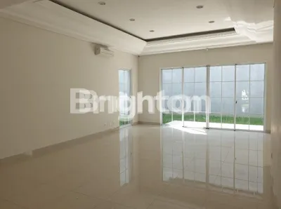 image RUMAH MEWAH DE MAJA, DE PARK, BSD, TANGERANG SELATAN (7)