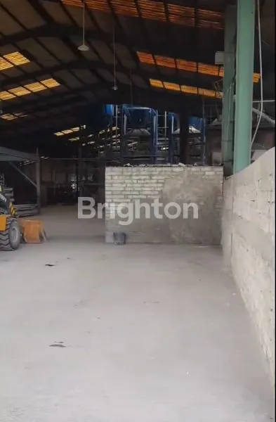 image GUDANG STRATEGIS KAWASAN TIPAR CAKUNG - JAKARTA TIMUR (4)