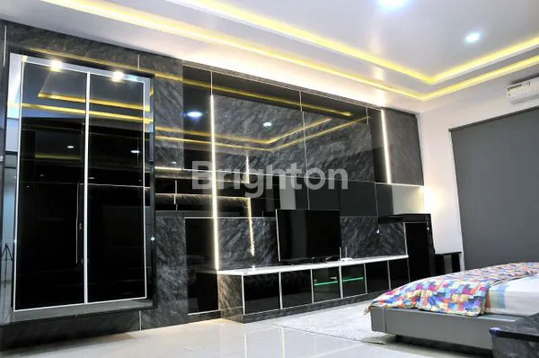 image RUMAH MEWAH DI PERUM RIVERSIDE, POLOWIJEN, KEC. BLIMBING, KOTA MALANG (4)