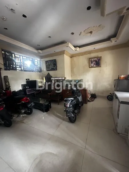 image RUMAH 3 LANTAI TAPOS DEPOK (4)