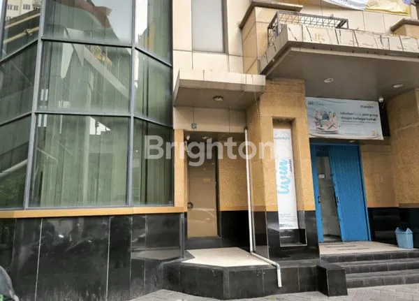 image RUKO EX BANK STRATEGIS BOULEVARD RAYA, KELAPA GADING-JAKARTA UTARA. COCOK UNTUK KANTOR ATAU RESTO (1)