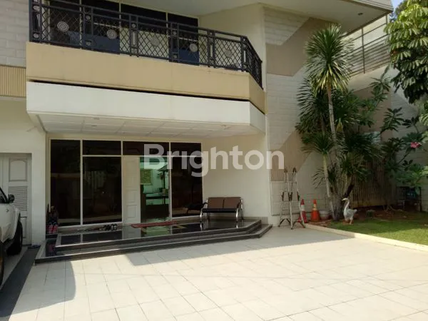 image RUMAH MEWAH DAERAH SUNTER (ADA KOLAM RENANG) (1)