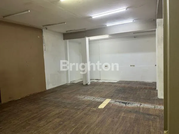 RUKO STRATEGIS PERLU RENOVASI DI PRAPANCA JAKARTA SELATAN