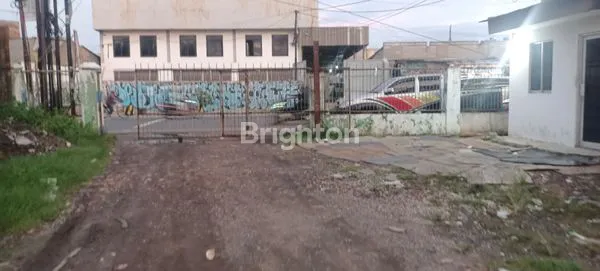 image GUDANG BESERTA TANAH DI CIPONDOH RAYA TANGERANG (6)