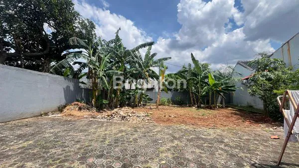 image JUAL RUMAH DAN TANAH SIAP HUNI DI CILEDUG - KOTA TANGERANG (8)
