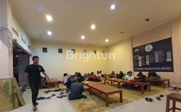 image DISEWAKAN UNTUK USAHA RESTAURANT ATAU CAFE DI SALATIGA (4)