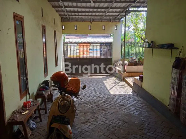 image DIJUAL RUMAH + TOKO (3)