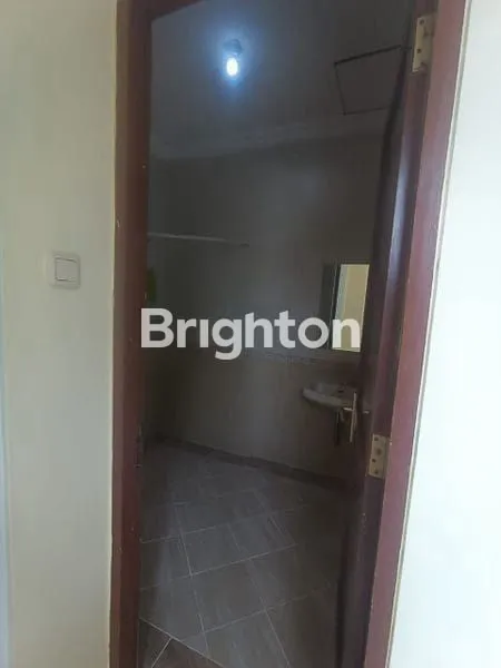 image SEWA RUMAH DI KOTA WISATA CIBUBUR (7)