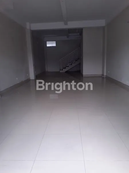 image FOR RENT RUKO 3 LANTAI DEWI SRI , HIGH TRAFIC BUSINESS (5)