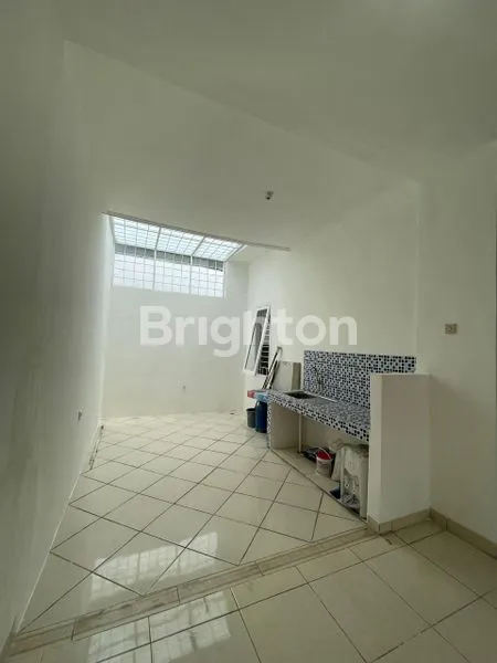 image RUMAH SIAP HUNI DI SERPONG TERACE (3)