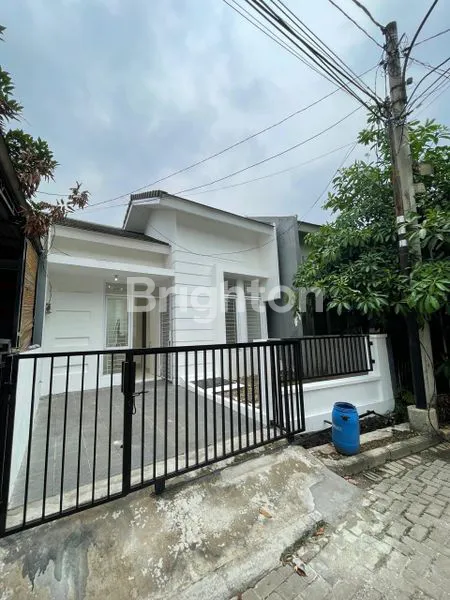 image RUMAH SIAP HUNI DI SERPONG TERACE (1)