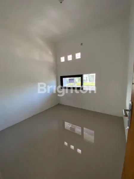 image RUMAH PPS2 CLUSTER PERMATA OPTIMA DEPAN TAMAN (5)