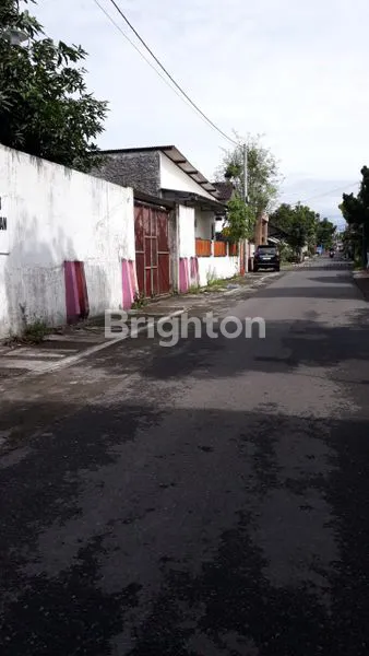 image TANAH PEKARANGAN SIAP BANGUN WONOCATUR, SELANGKAH RINGROAD, GALAXY WATERPARK, Q HOMEMART, BANDARA ADISUCIPTO, GEMBIRA LOKA ZOO (4)