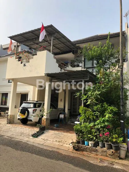 image RUMAH CLUSTER 2 LANTAI SIAP HUNI DI KOTA WISATA CLUSTER TORONTO CIBUBUR - CILEUNGSI BOGOR (2)